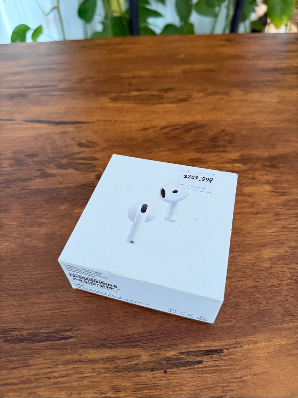 Apple White Wireless earbuds 2026 CASE ONLY